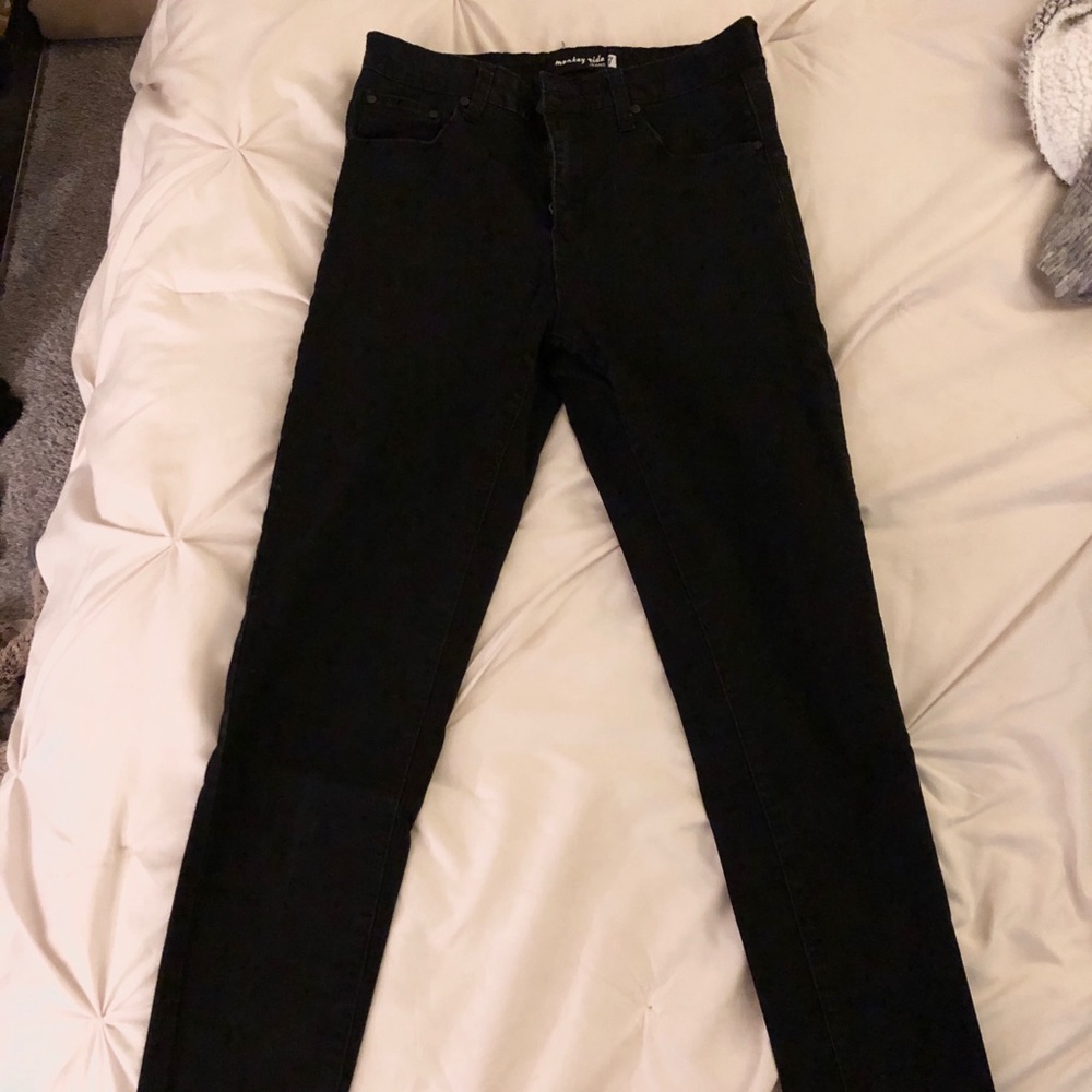 Black Skinny Jeans